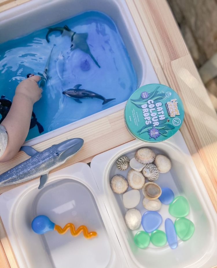 Bath drops and Bath Crayons set